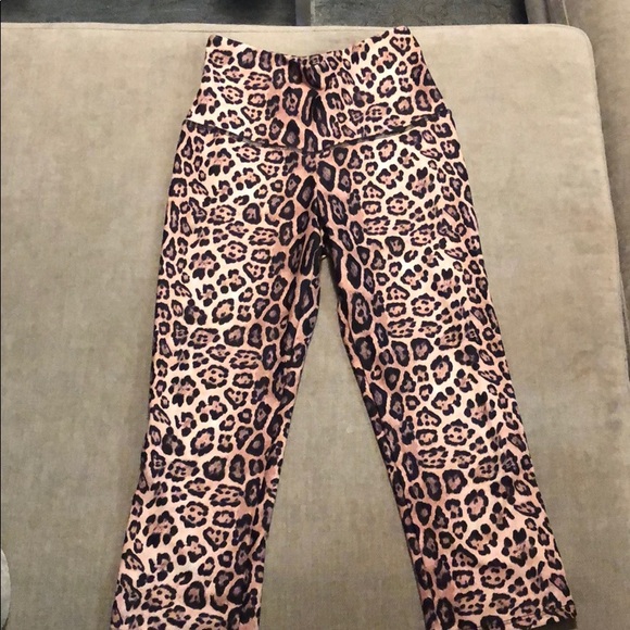 onzie leopard print leggings